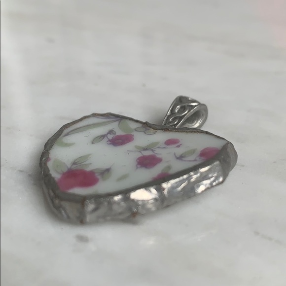 3 for $20! Ceramic floral and silver heart pendant - Picture 2 of 3